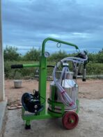 CG - Trolley Milking Machine - Image 4